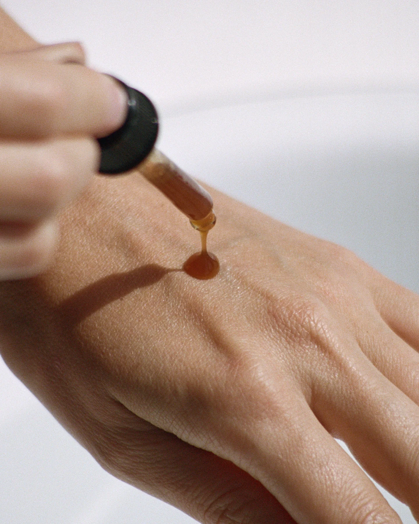 273 Rejuvenating Hand Serum - Image 3